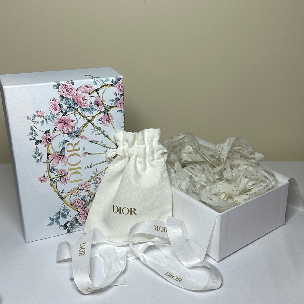 Dior Holiday Box with pouch & Ribbon